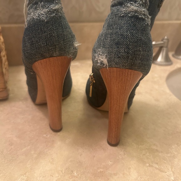 Dolce & Gabbana denim open booties - Picture 11 of 11
